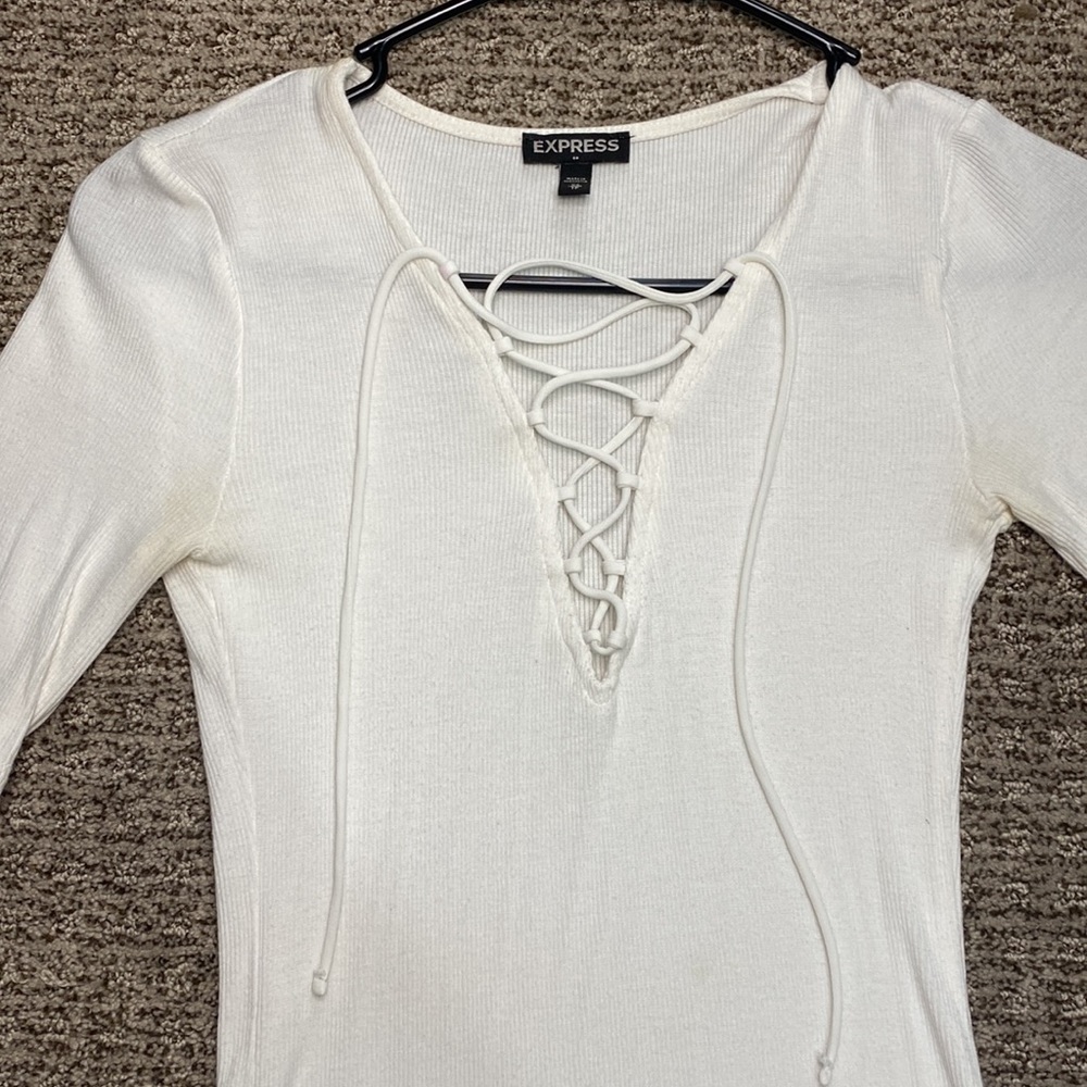 Express Top - Picture 2 of 4